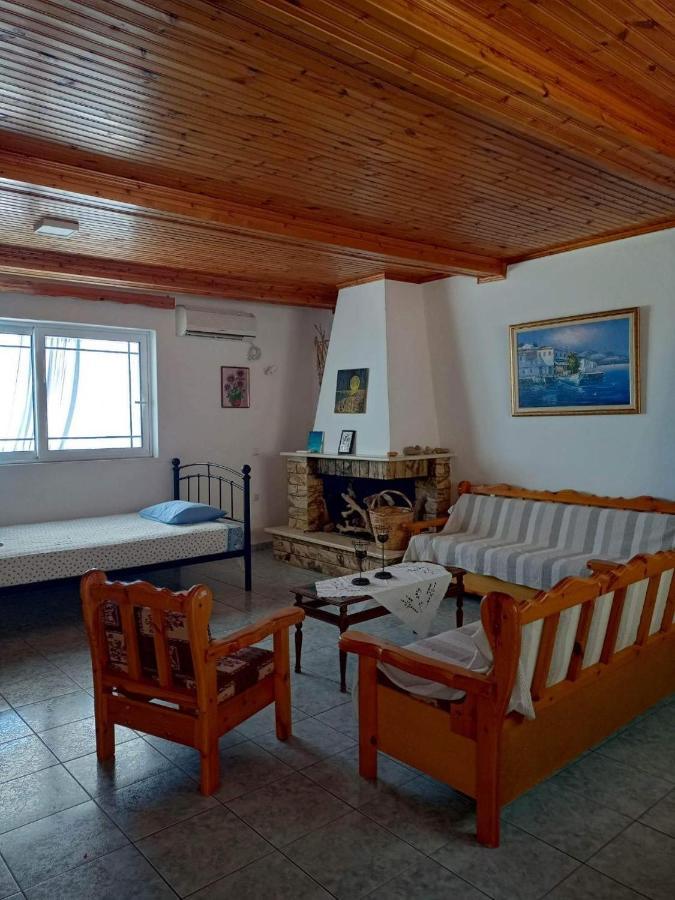 Giota & Antonia Apartments Koroni  Ngoại thất bức ảnh