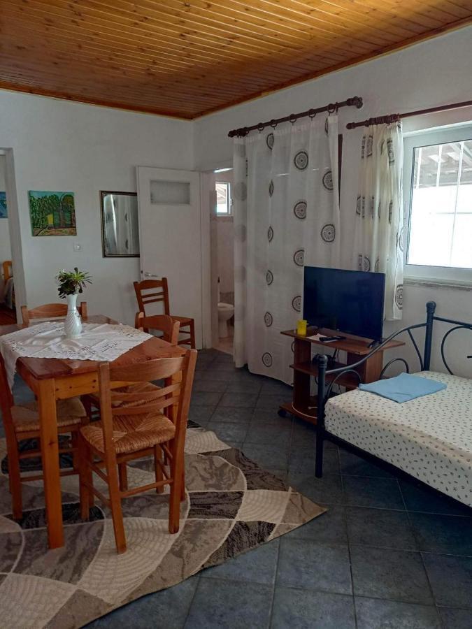 Giota & Antonia Apartments Koroni  Ngoại thất bức ảnh