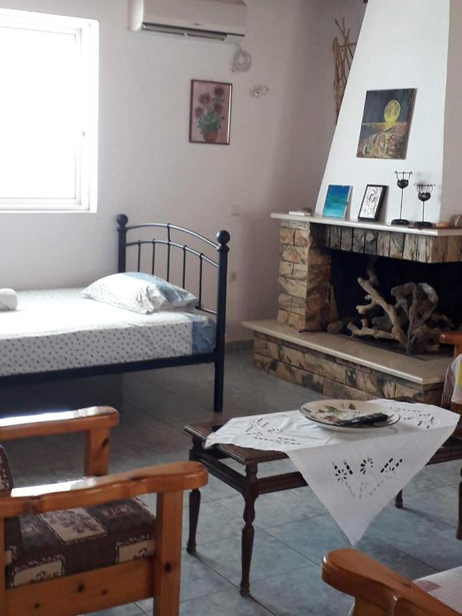 Giota & Antonia Apartments Koroni  Ngoại thất bức ảnh